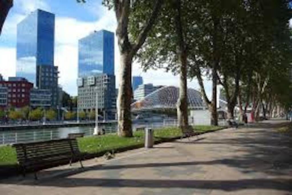 Apartmento Vintage Calatrava Bilbao Exteriör bild